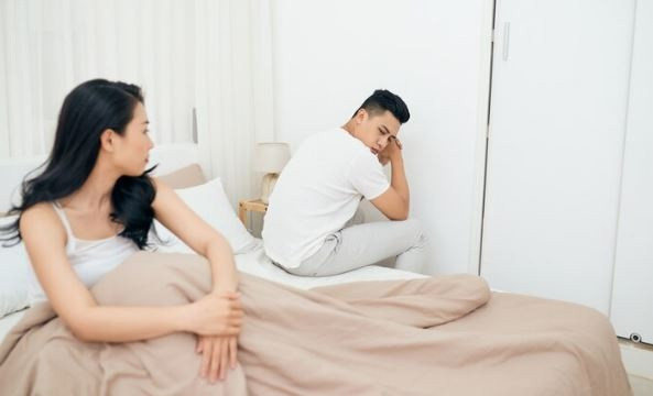 Nửa đêm vợ thú nhận sự thật đau lòng, 2 tháng sau chúng tôi ly hôn